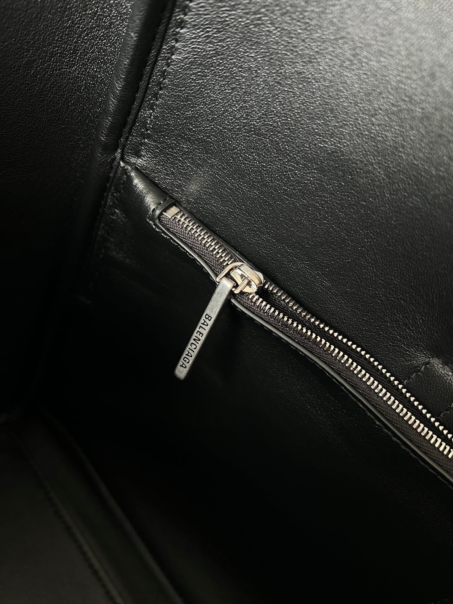 Bel Air Medium Carry All Bag