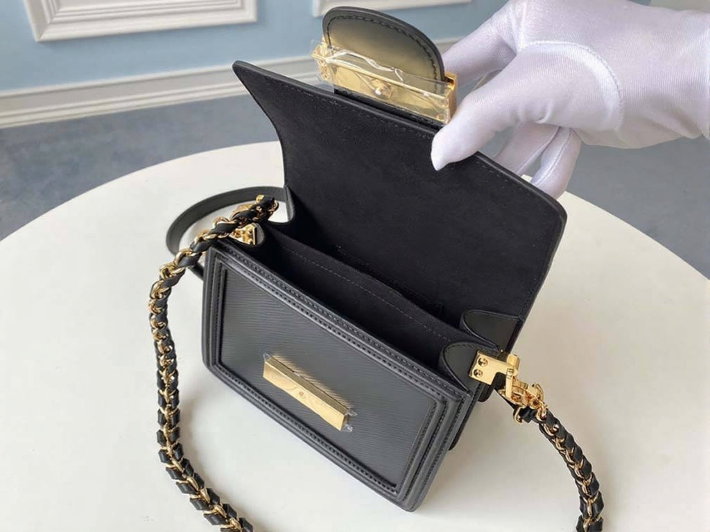 Dauphine MM Shoulder Bag