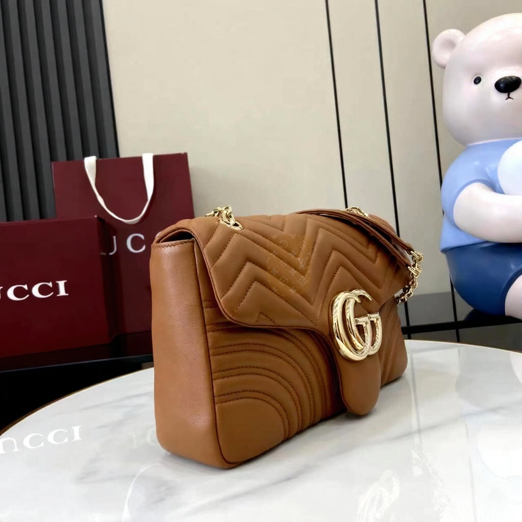 GG Marmont Large Shoulder Bag