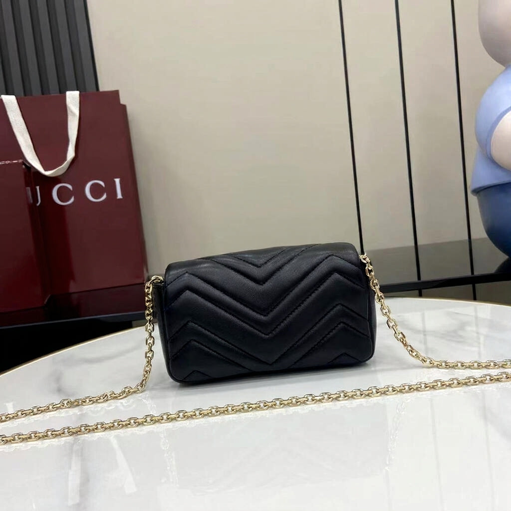 GG Marmont Mini Shoulder Bag