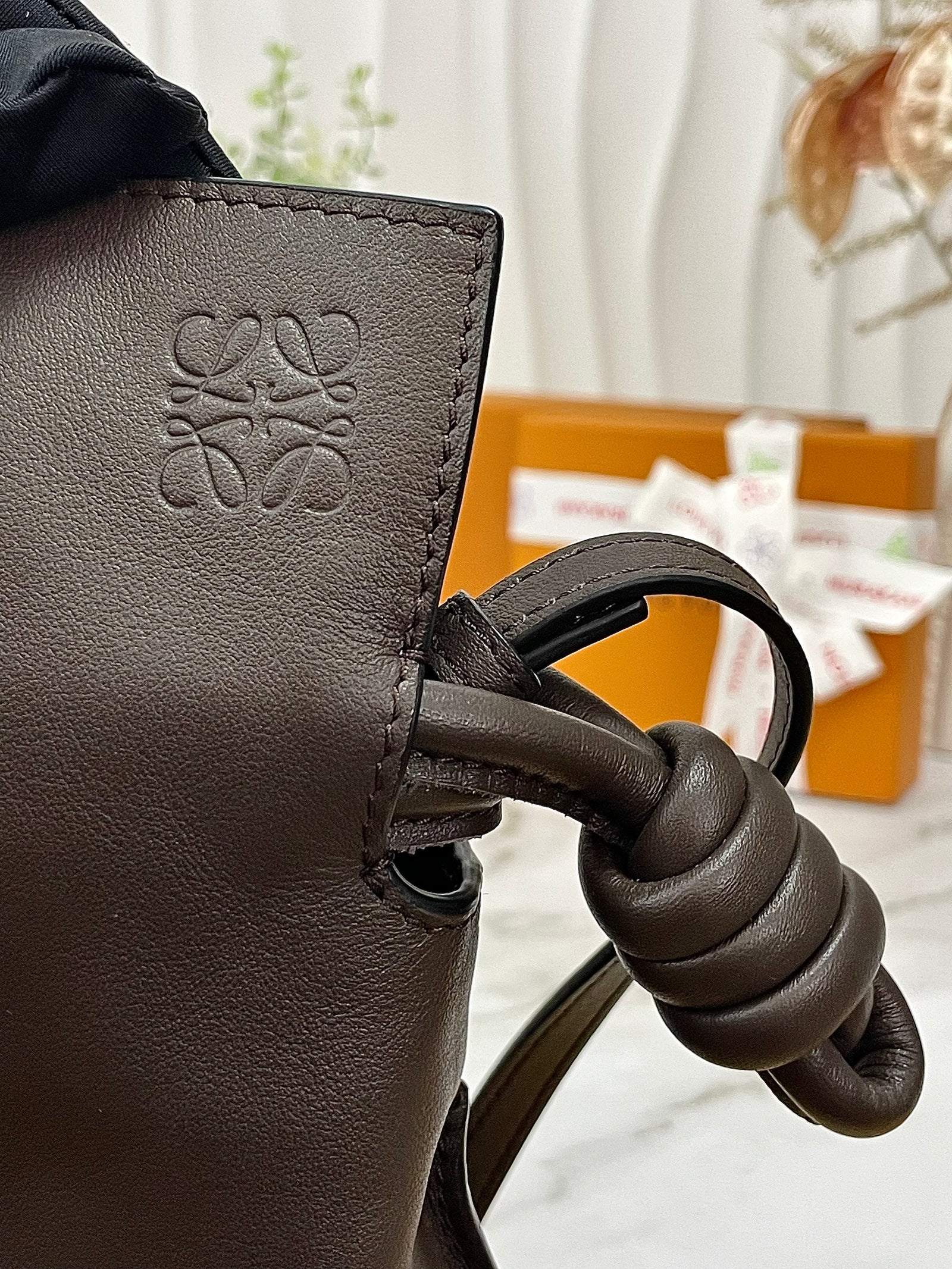 Flamenco in Chocolate Brown Medium