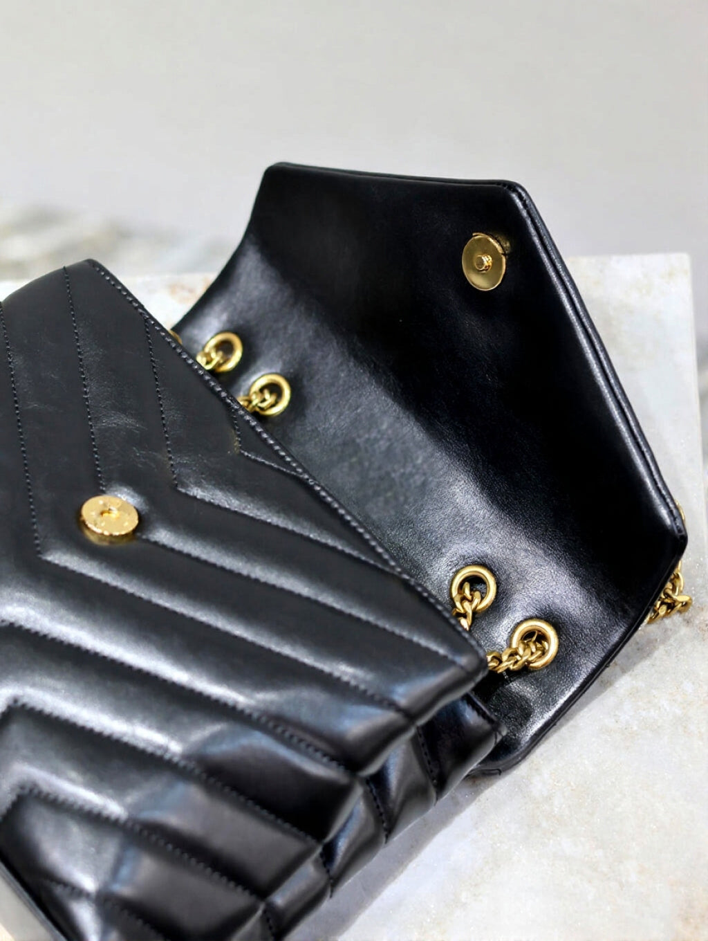 Loulou Small Chain Bag in Quilted Leather