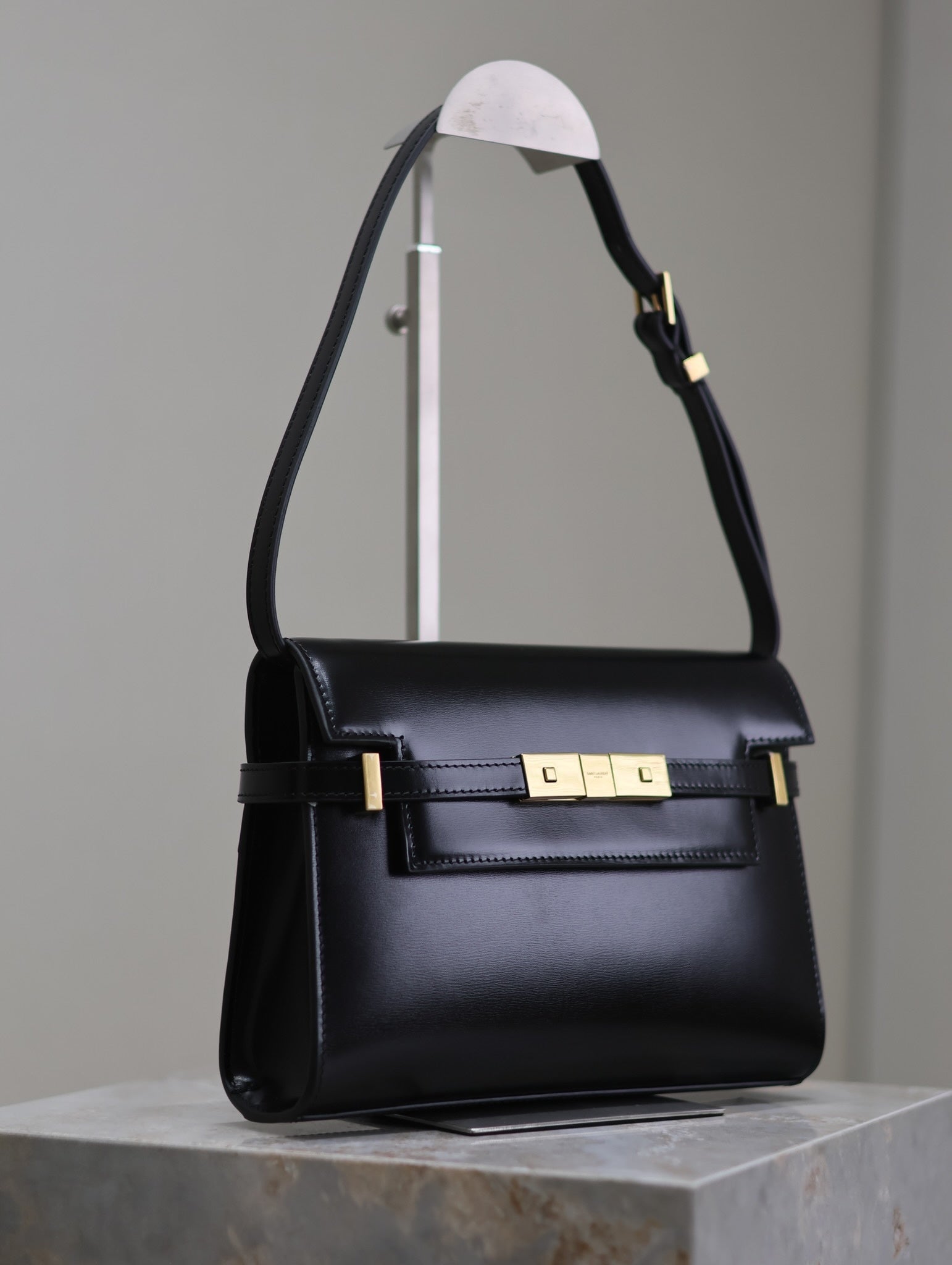 Manhattan Small Shoulder Bag