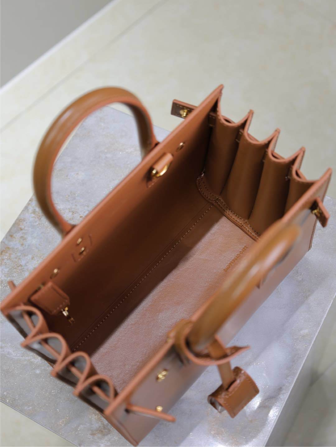 Sac De Jour Nano Bag