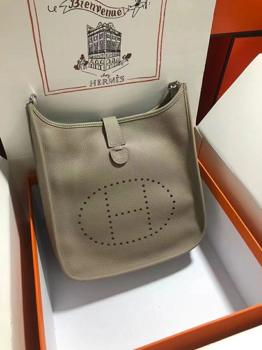 Evelyne PM Bag