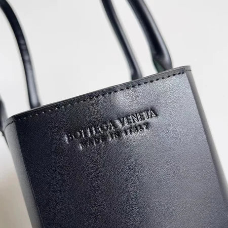 Arco Tote Medium Bag