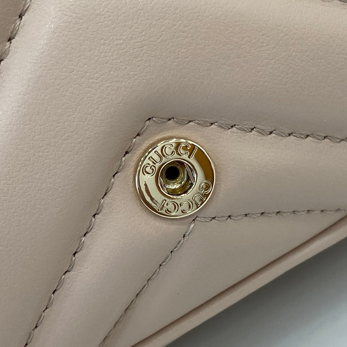 GG Marmont Mini Shoulder Bag