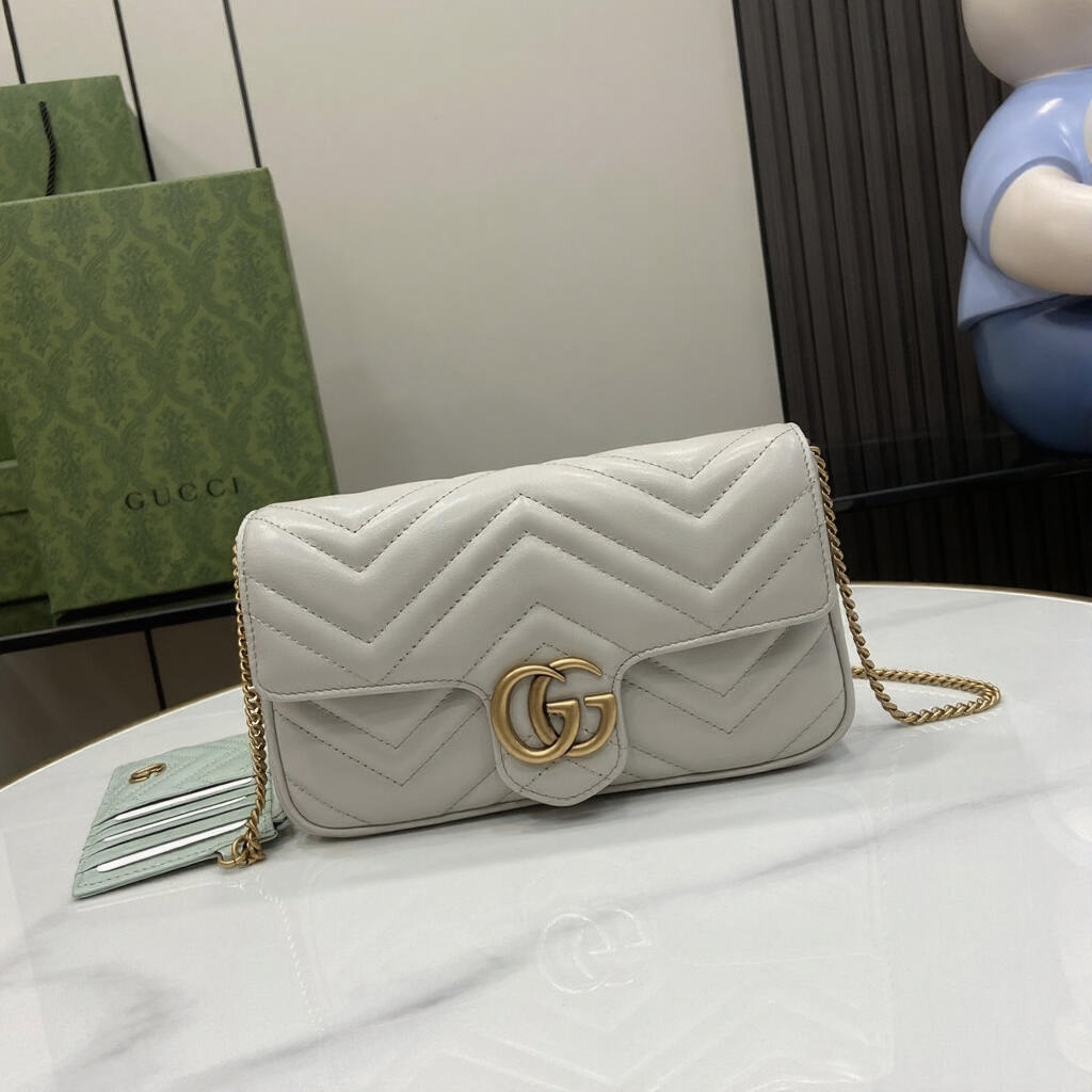 GG Marmont Small Shoulder Bag with Matching Card Holder