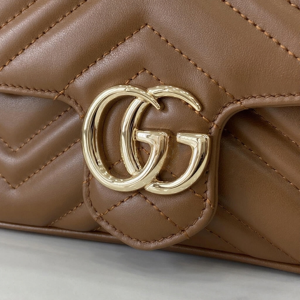 GG Marmont Small Shoulder Bag with Matching Card Holder