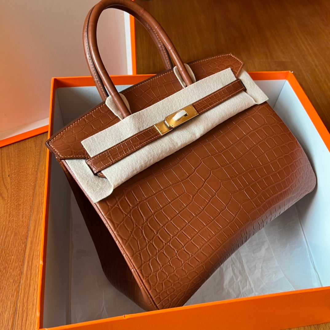 Birkin 20 Matte Alligator Handbag