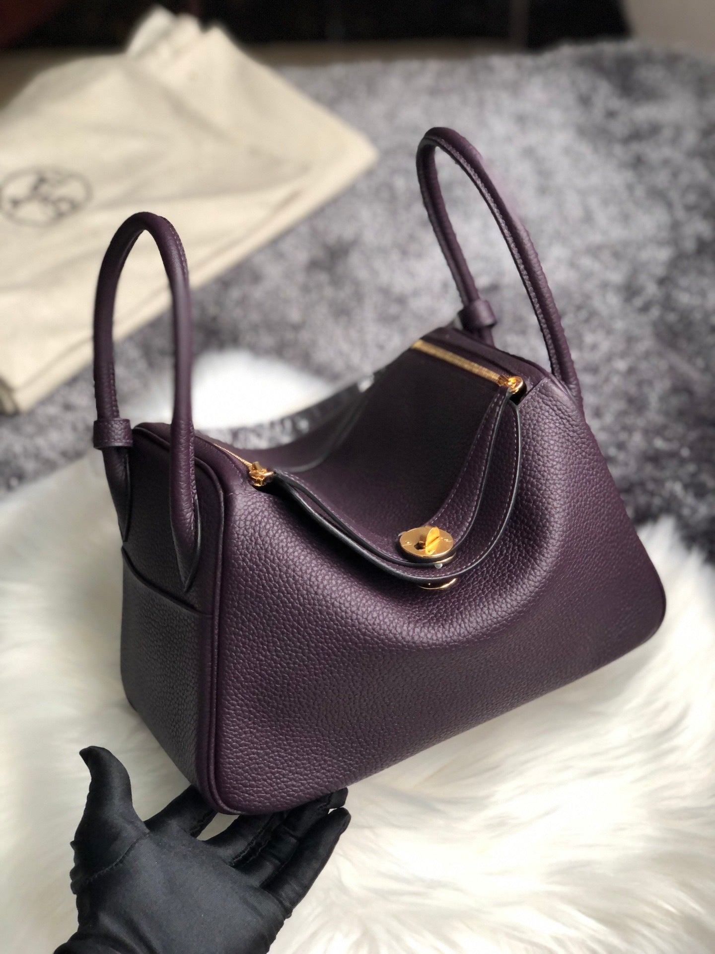 Lindy 30 Handbag