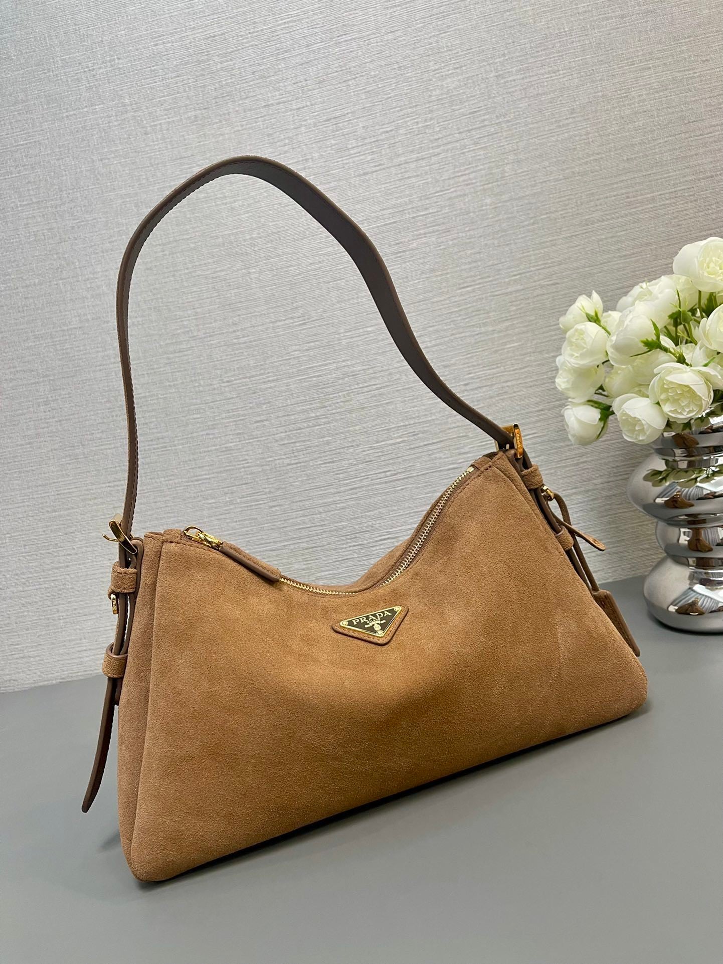 Aimee Medium Shoulder Bag