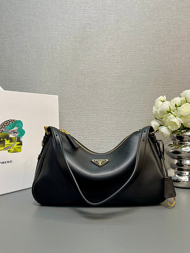 Aimee Medium Shoulder Bag