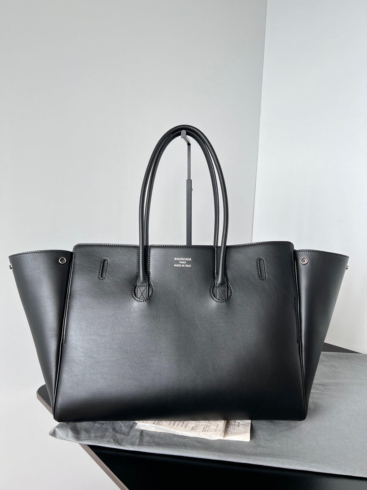 Bel Air Medium Carry All Bag