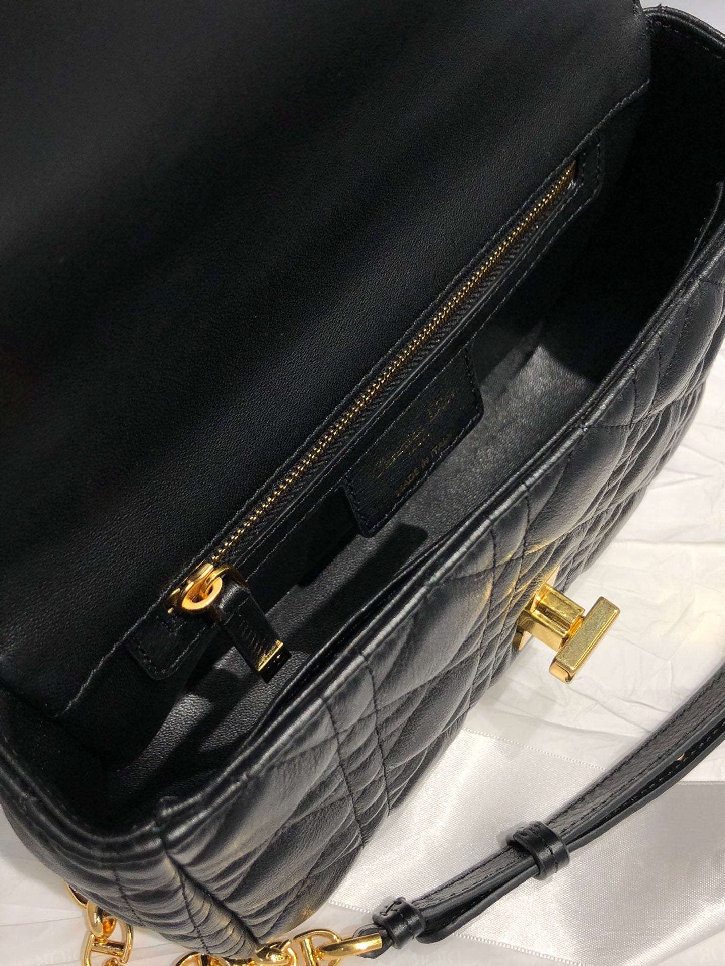 Caro Small Shoulder Bag