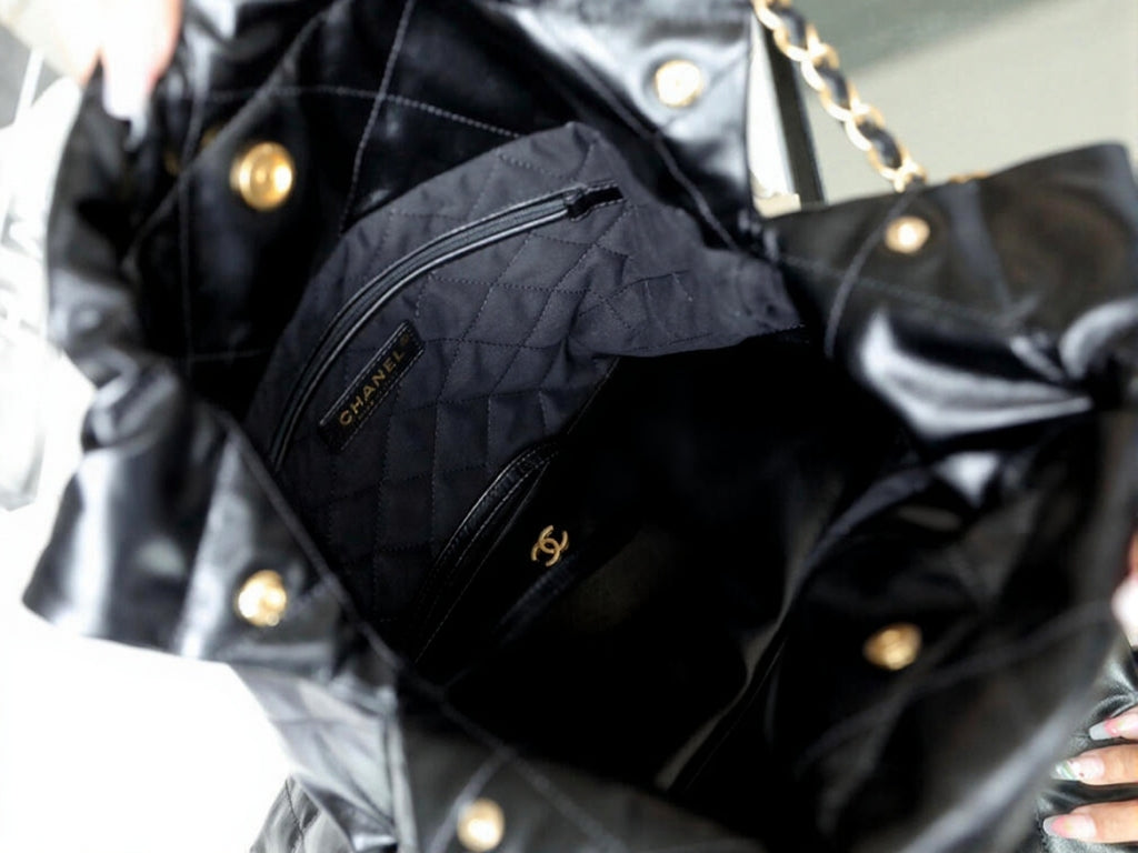 Chanel 22 Shiny Calfskin Small Handbag