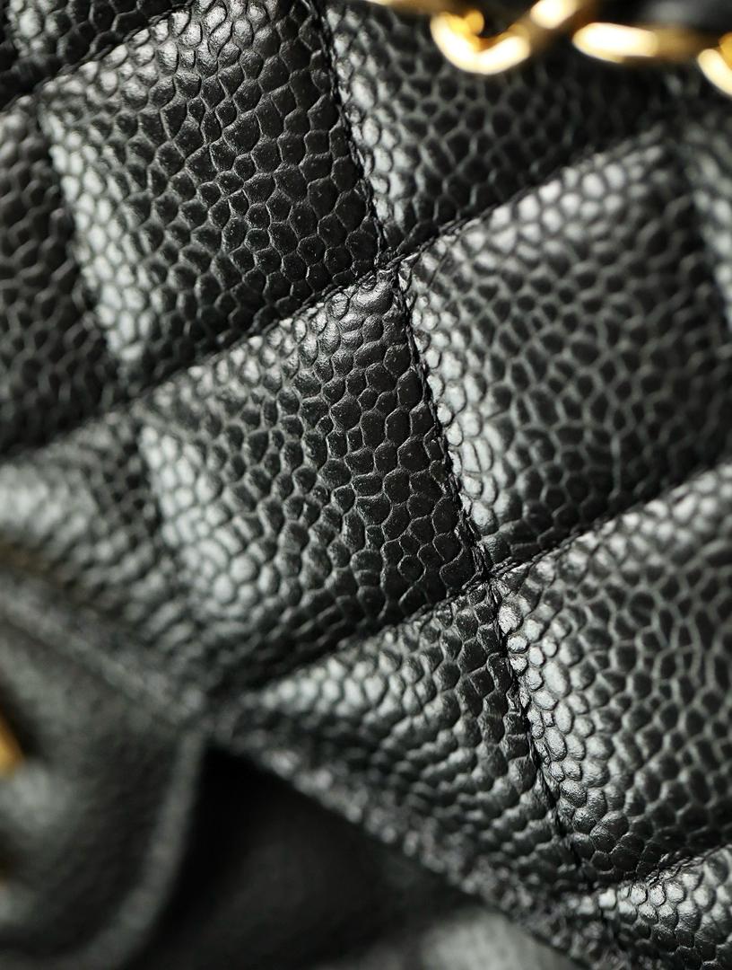 Medium Classic Caviar Double Flap Bag