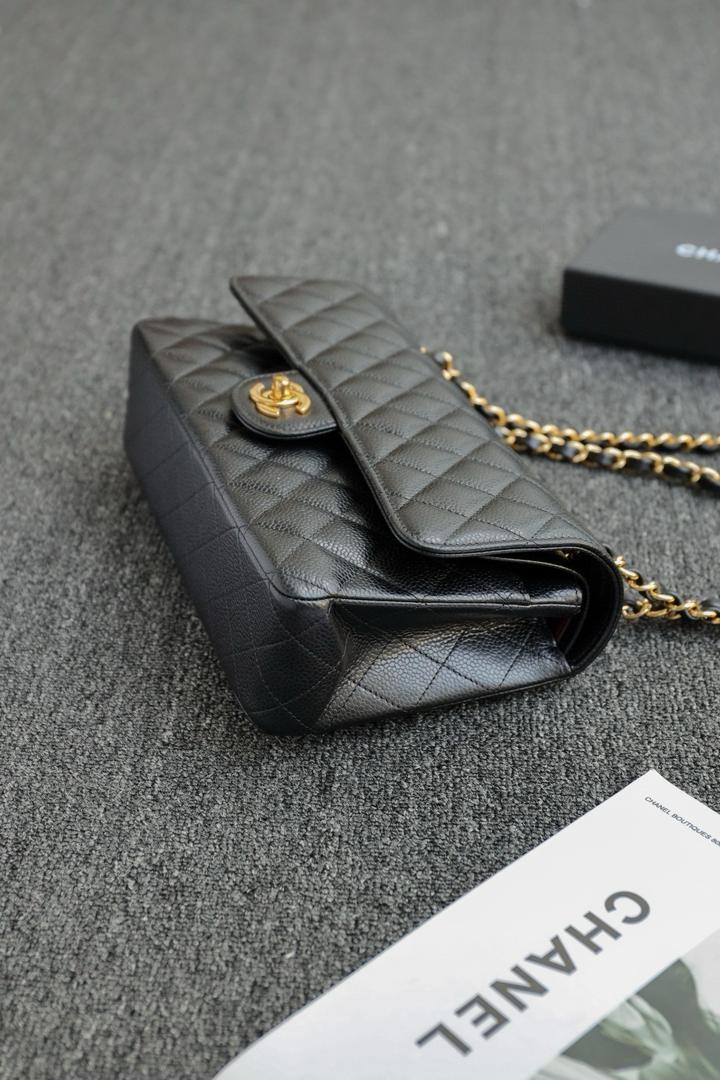 Medium Classic Caviar Double Flap Bag