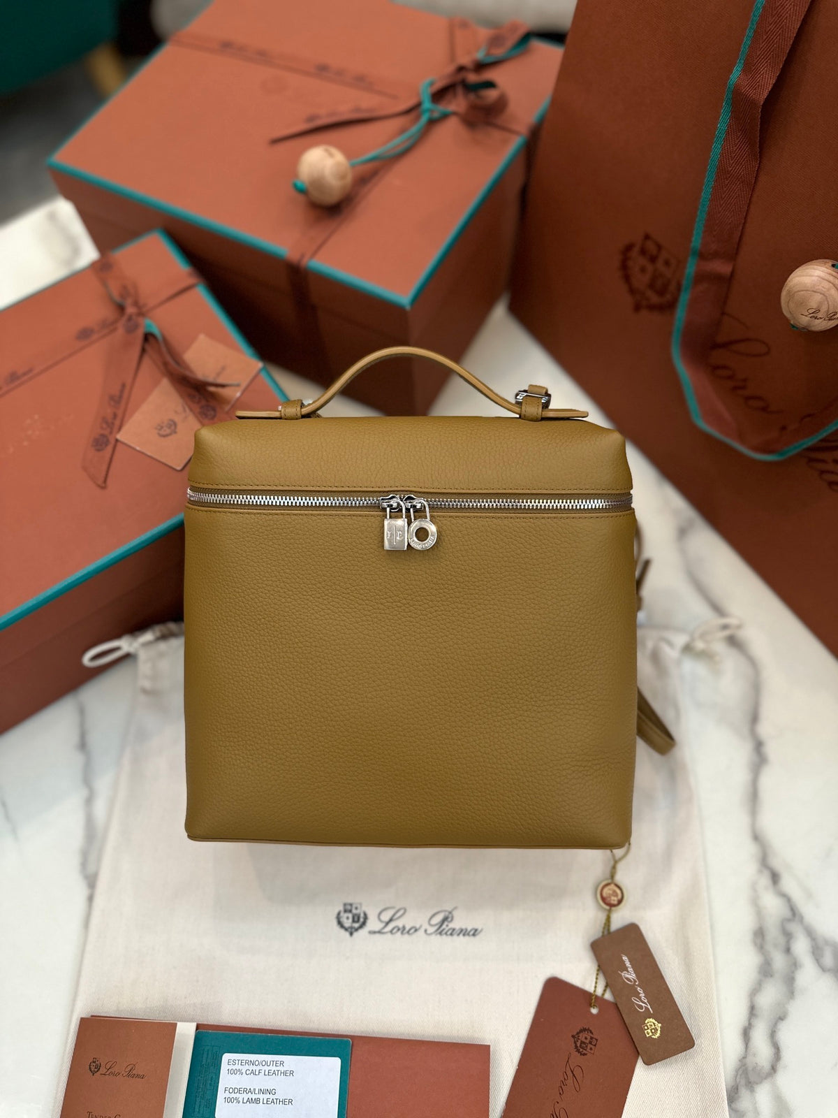 Extra Pocket L23.5 Backpack