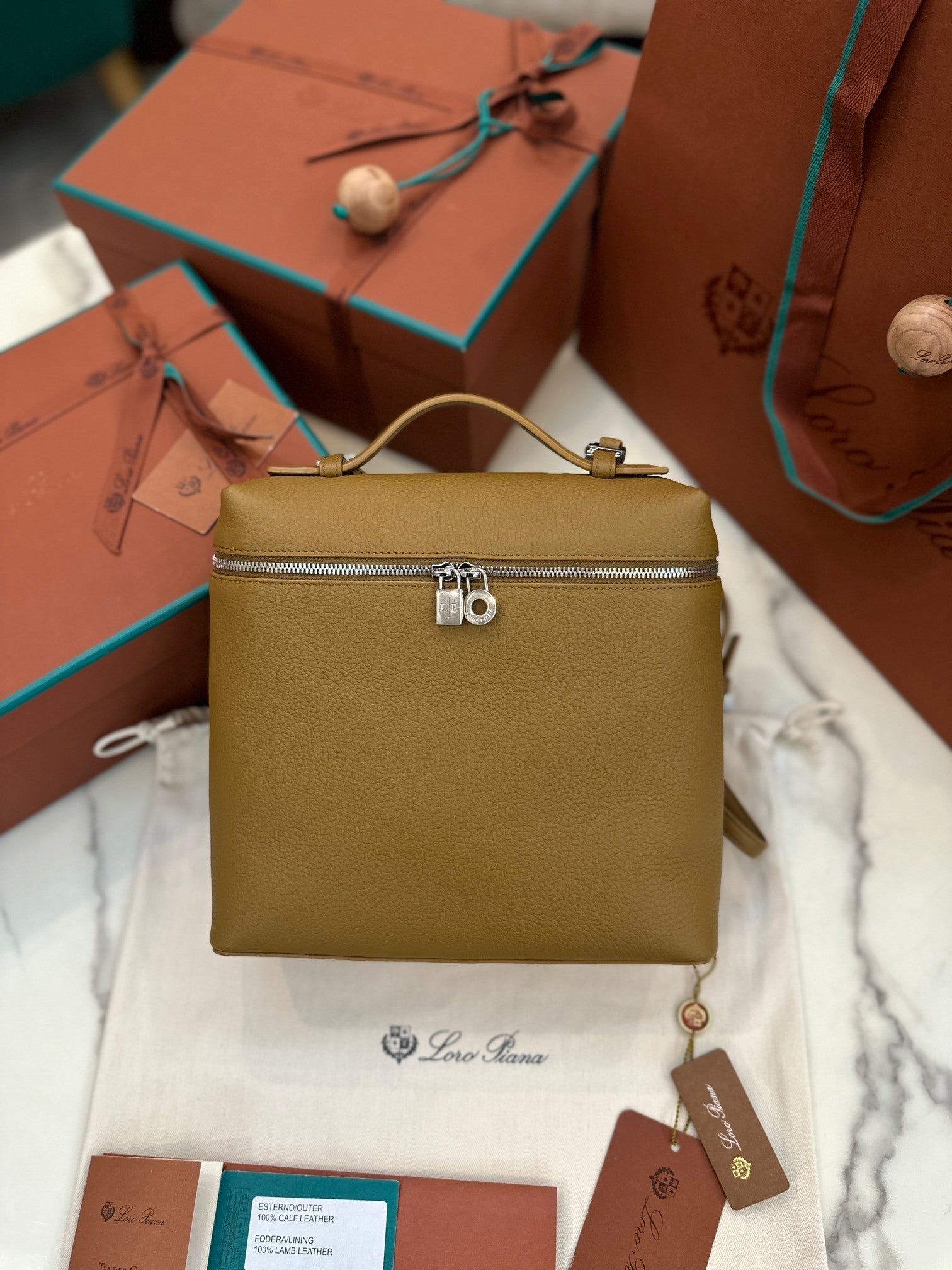 Extra Pocket L23.5 Backpack