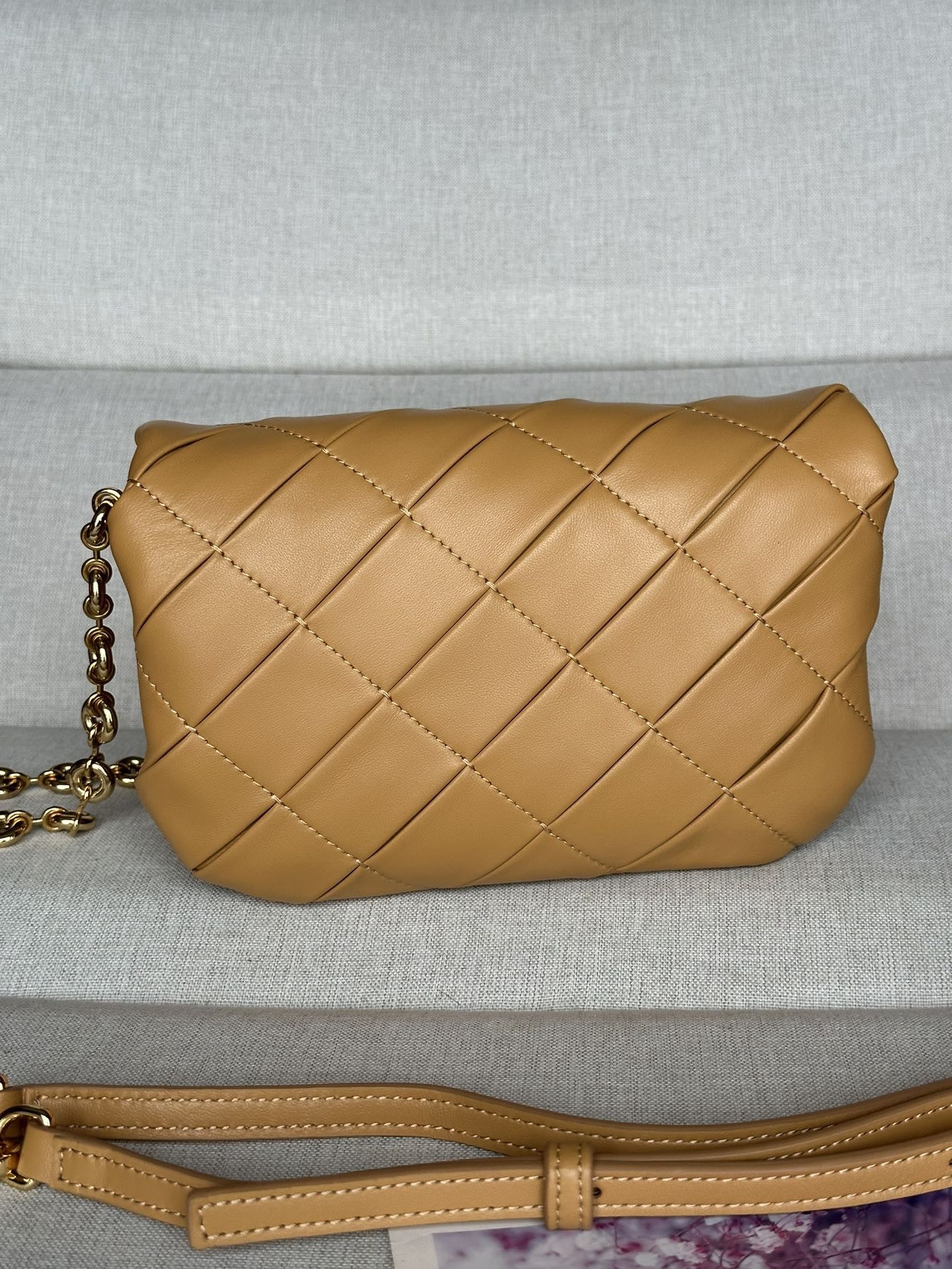 Goya Mini Puffer Crossbody Bag