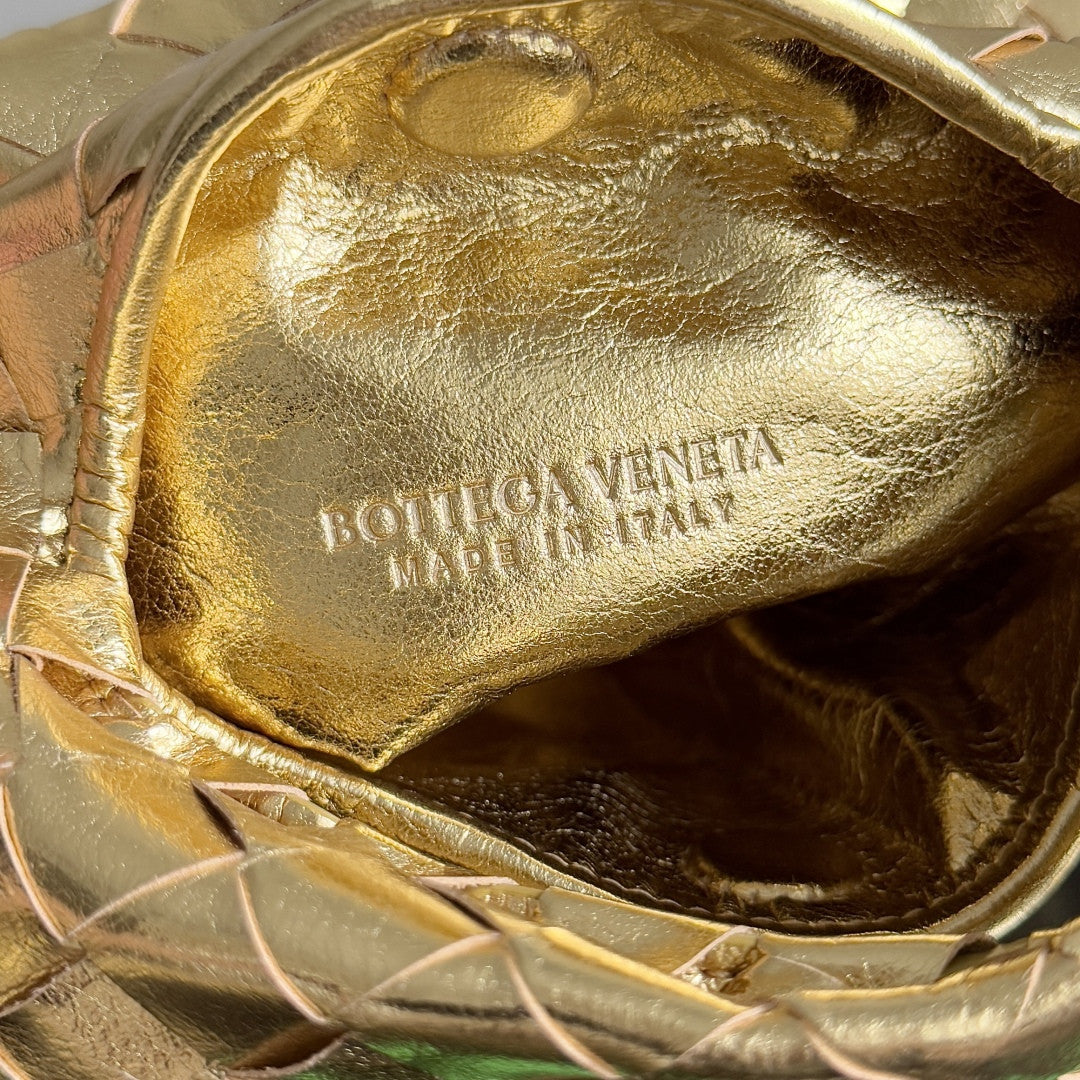 Hop Mini Shoulder Bag