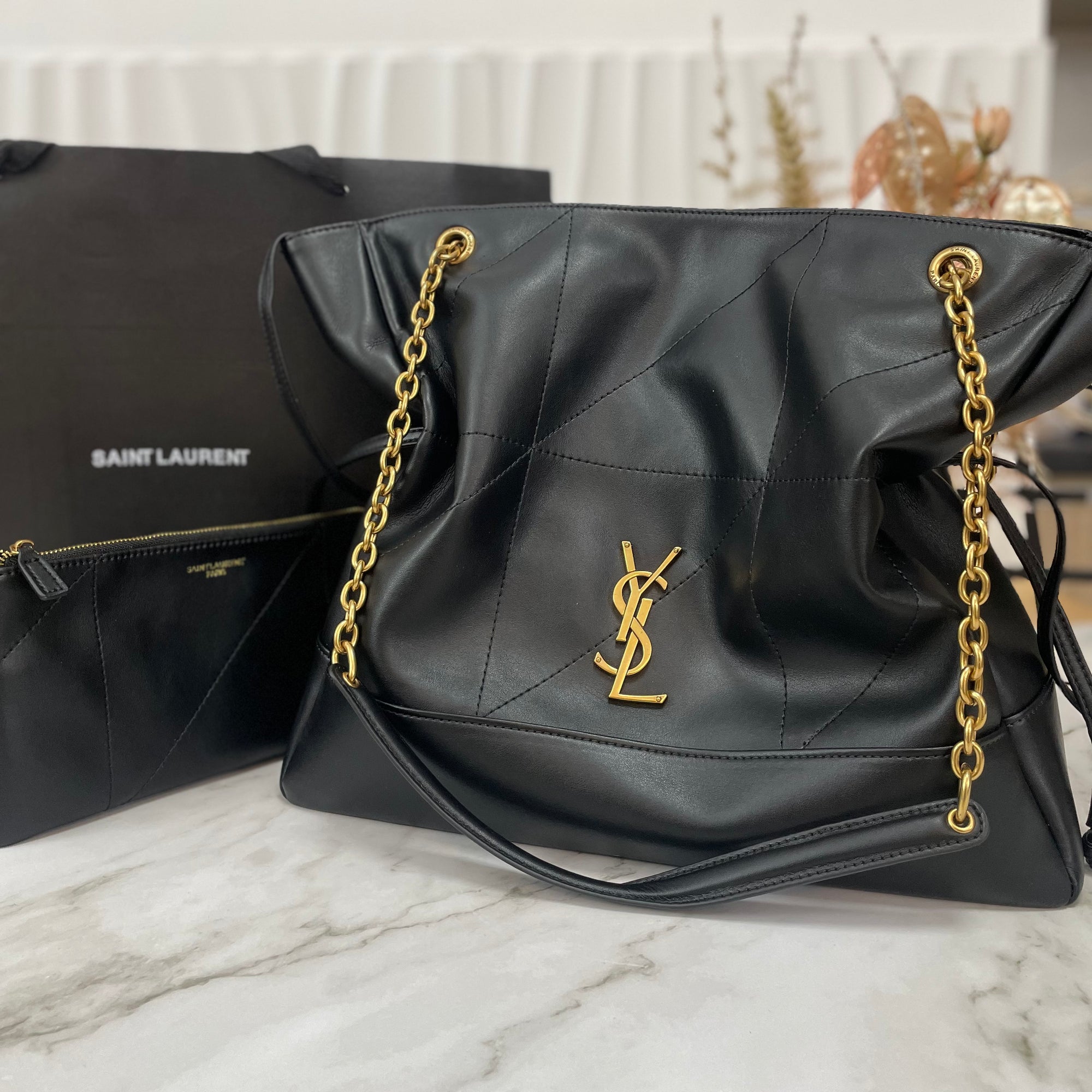 Jaime Shopping in Lambskin