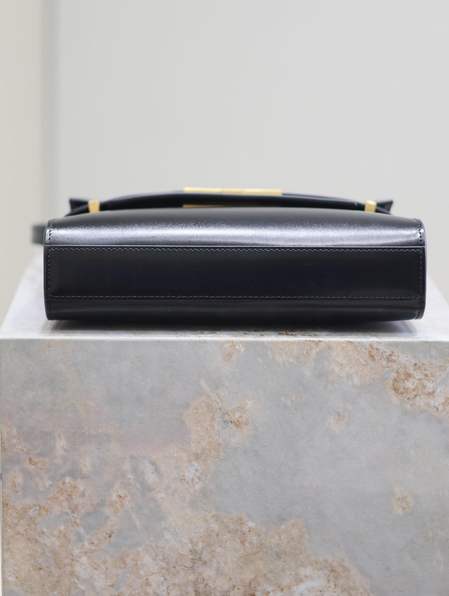 Manhattan Small Shoulder Bag