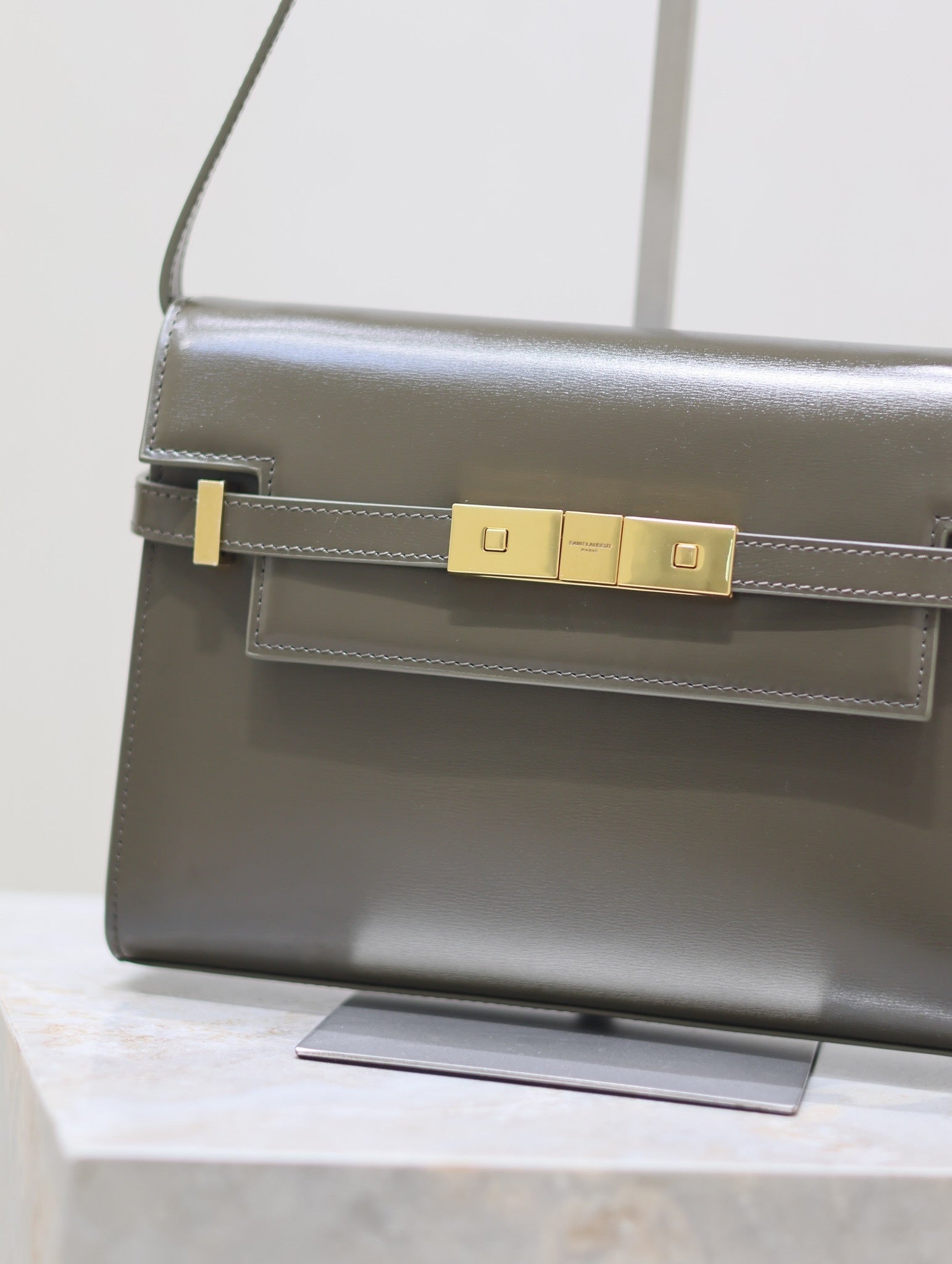Manhattan Small Shoulder Bag