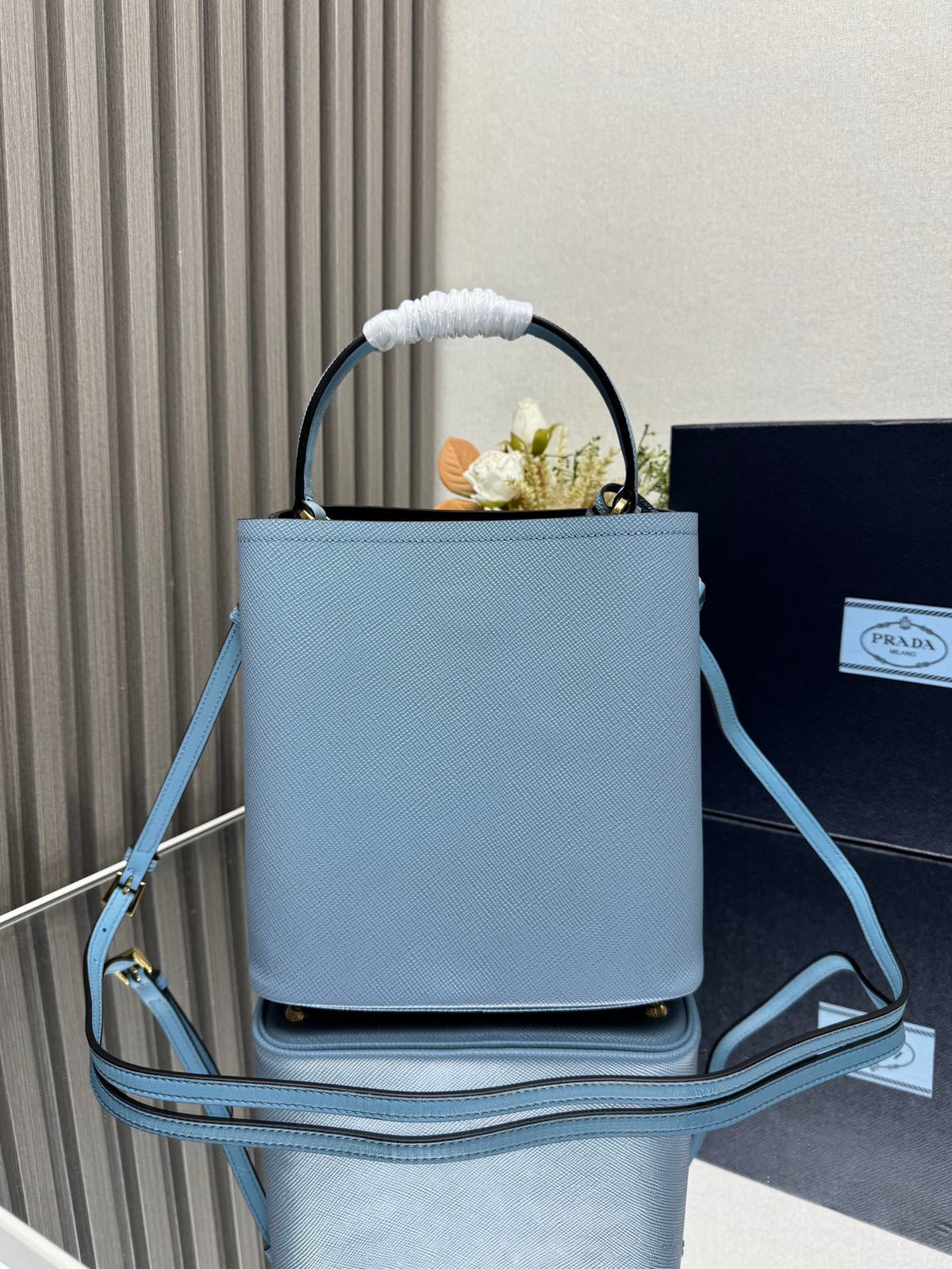 Panier Medium Bucket Bag