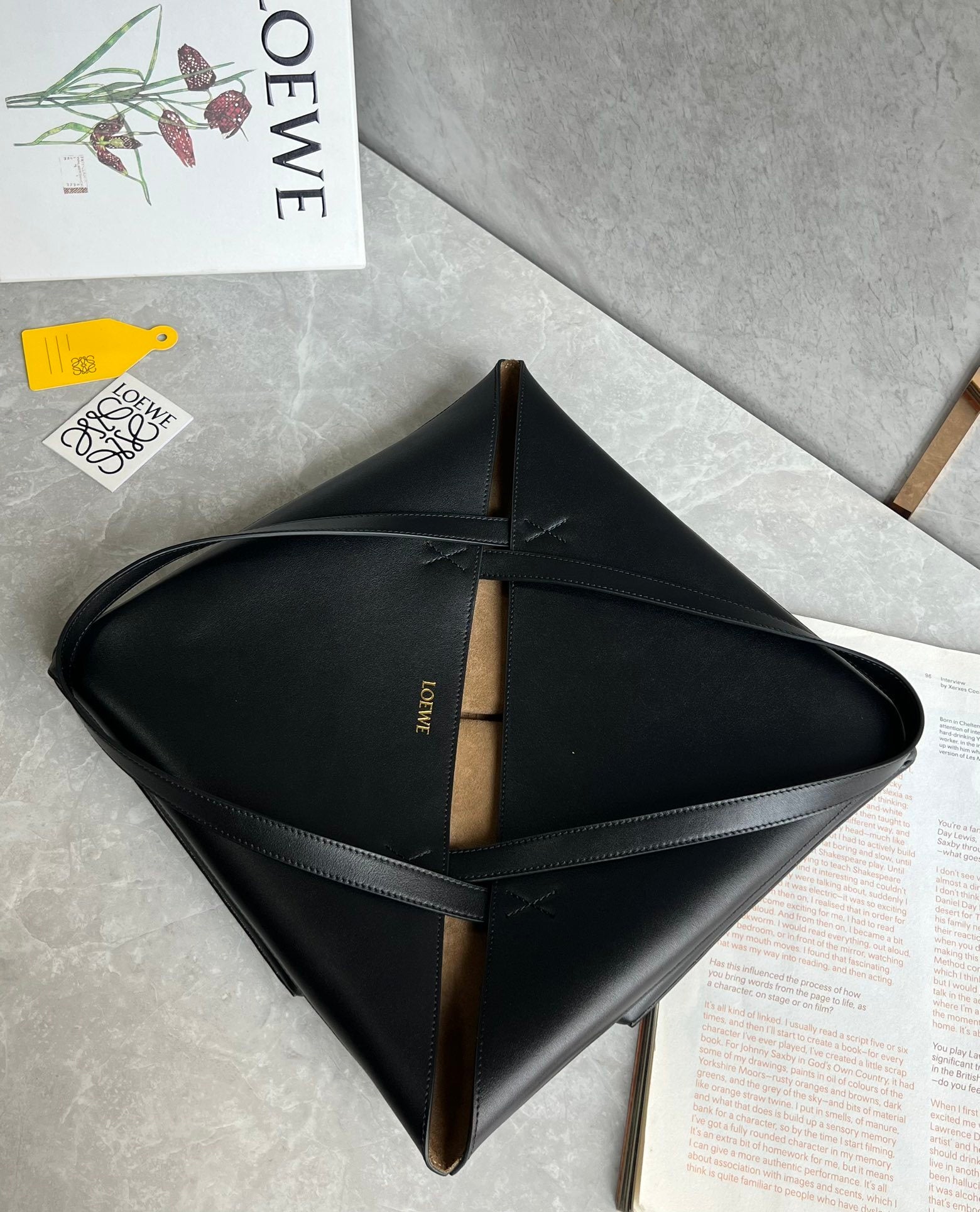 Puzzle Medium Fold Tote