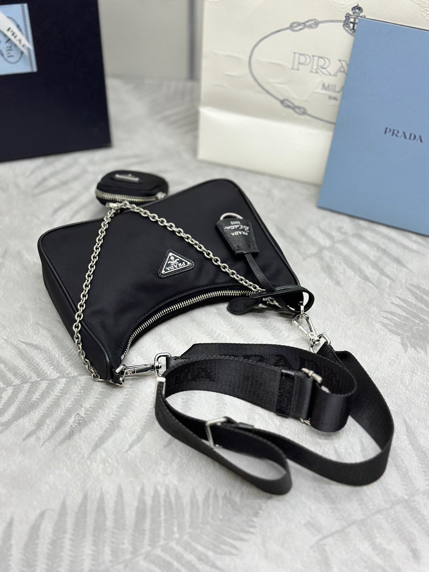 Re-Edition 2005 Mini Nylon Shoulder Bag