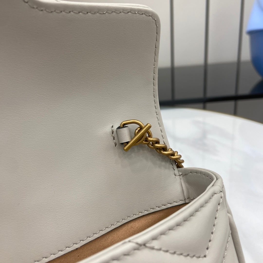 GG Marmont Mini Shoulder Bag