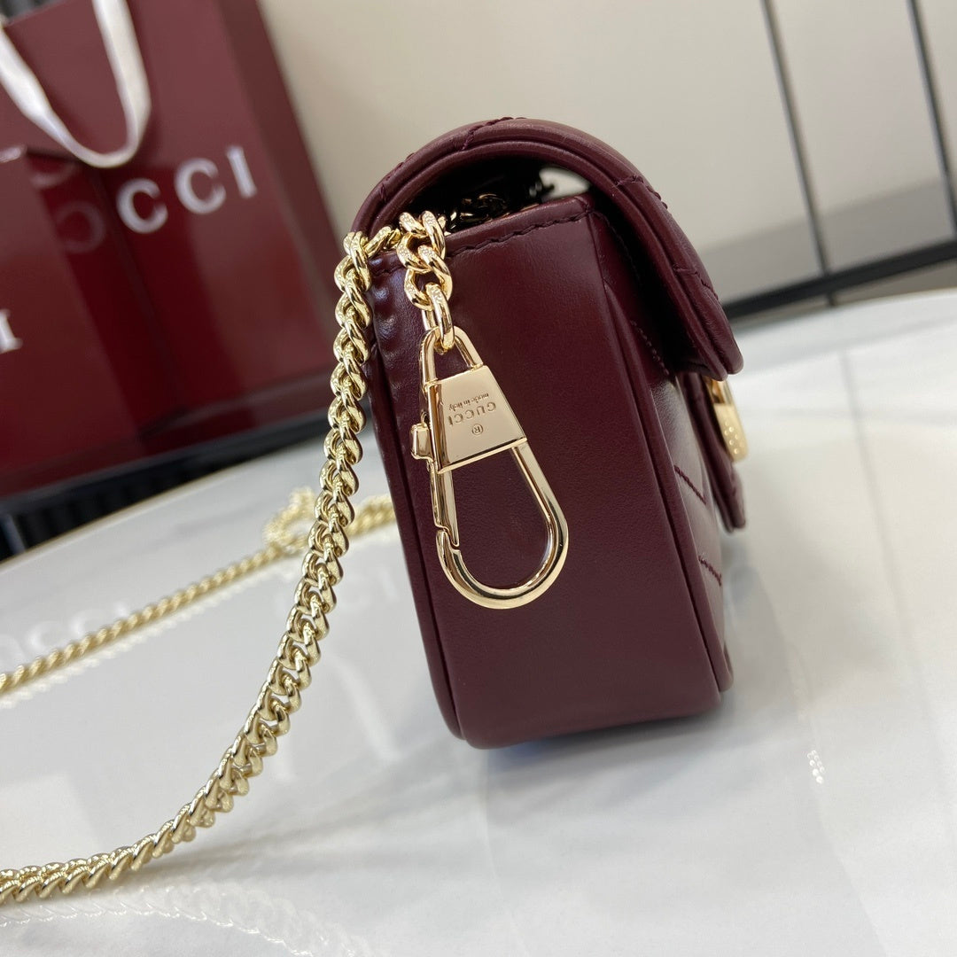 GG Marmont Mini Shoulder Bag