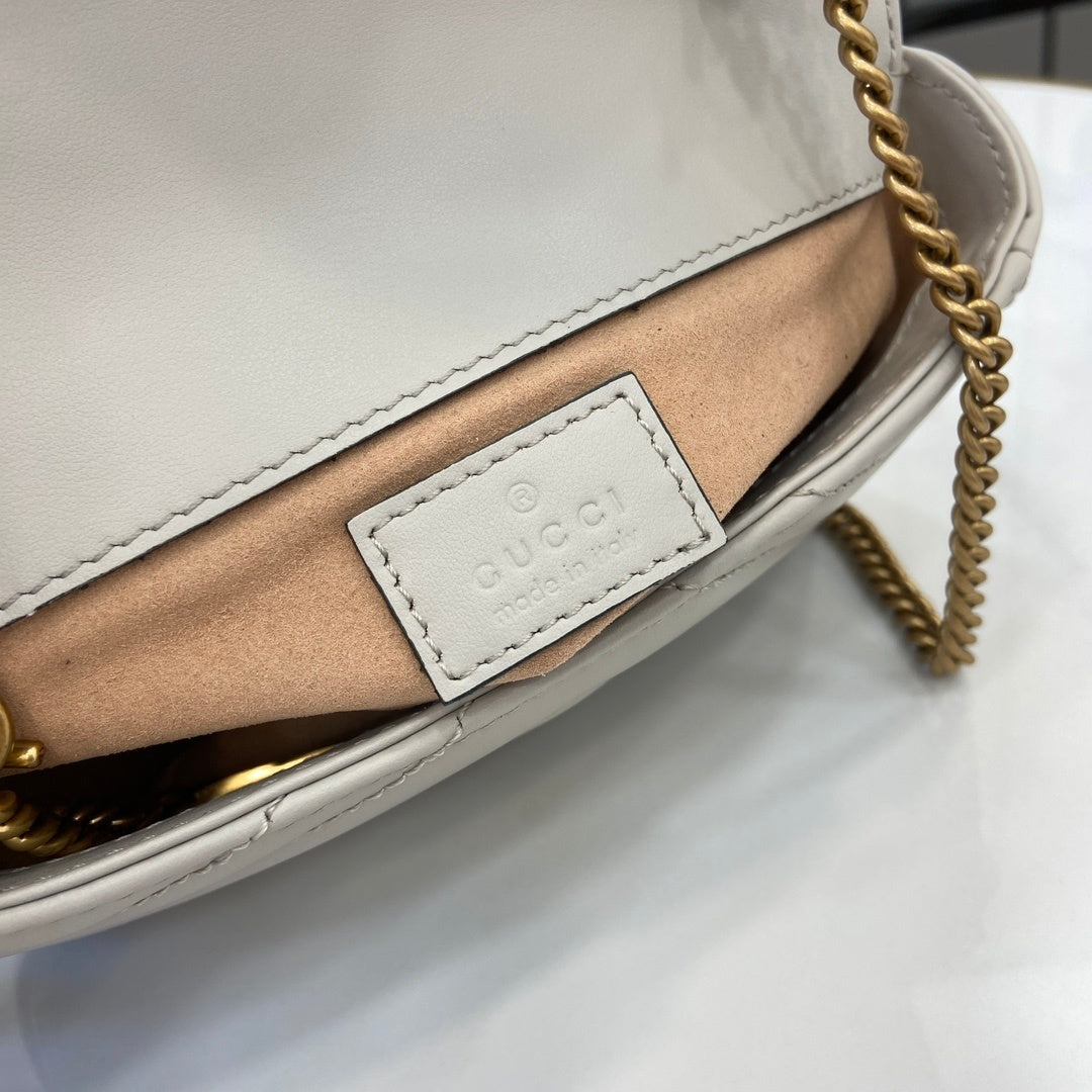 GG Marmont Mini Shoulder Bag