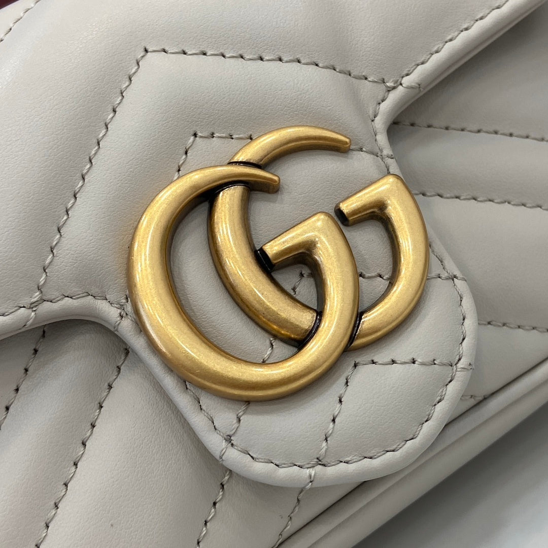 GG Marmont Mini Shoulder Bag