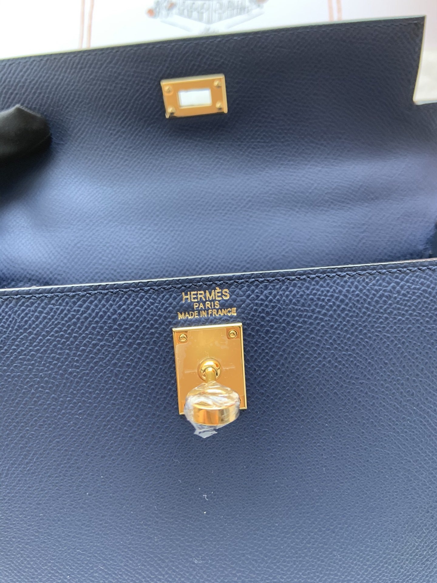 Kelly 28 Handbag